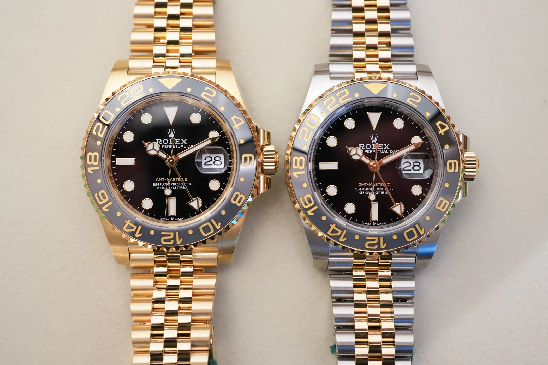 All-2023-Rolex-New-Models-Live-Photos-hands-on-New-2023-Rolex-GMT-Master-II-GRNR-Yellow-Gold-2.jpg